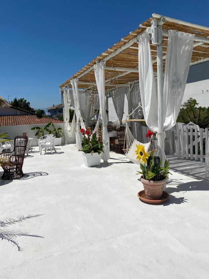Villa Tropical Francavilla Al Mare Buitenkant foto