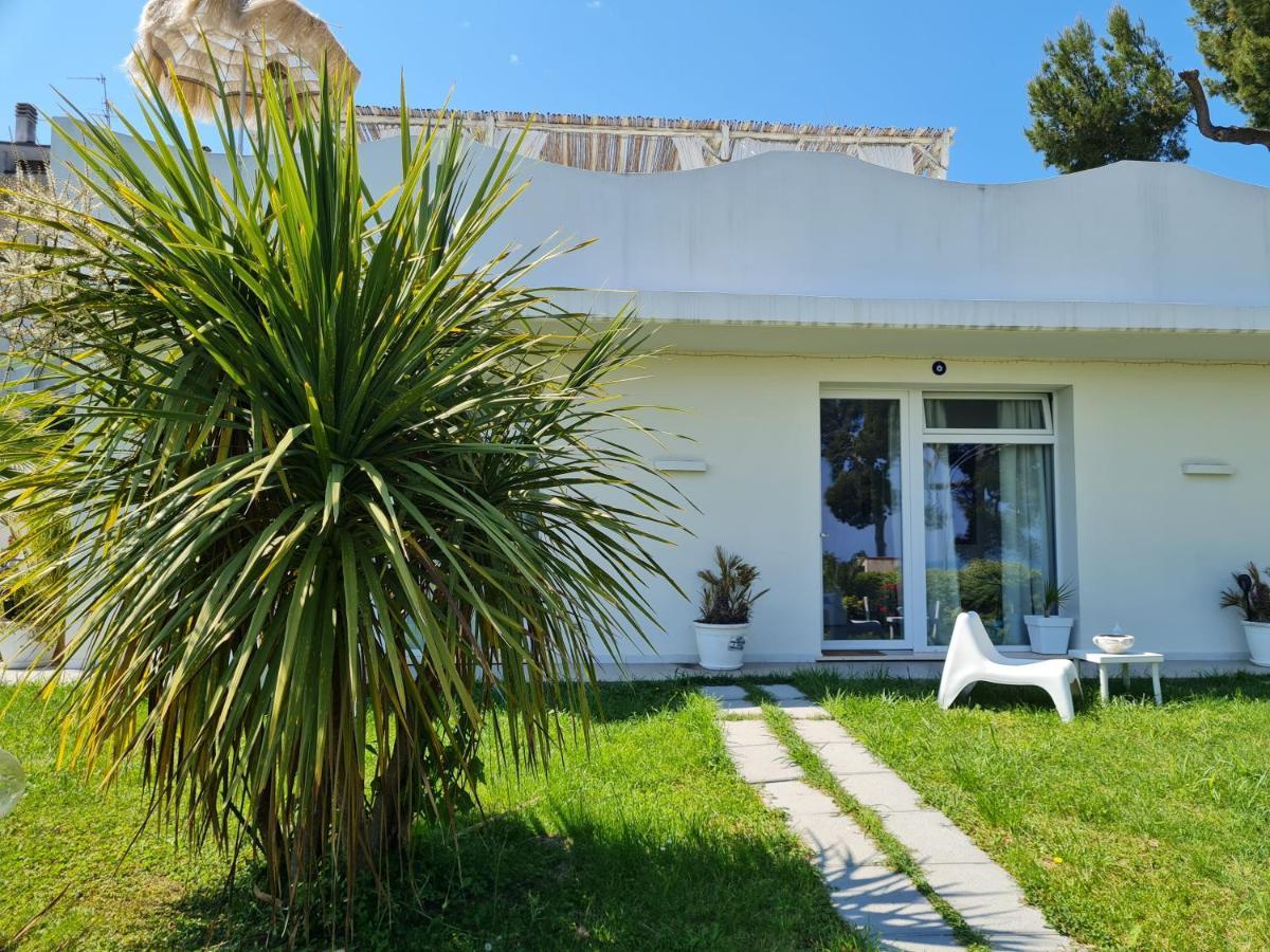 Villa Tropical Francavilla Al Mare Buitenkant foto